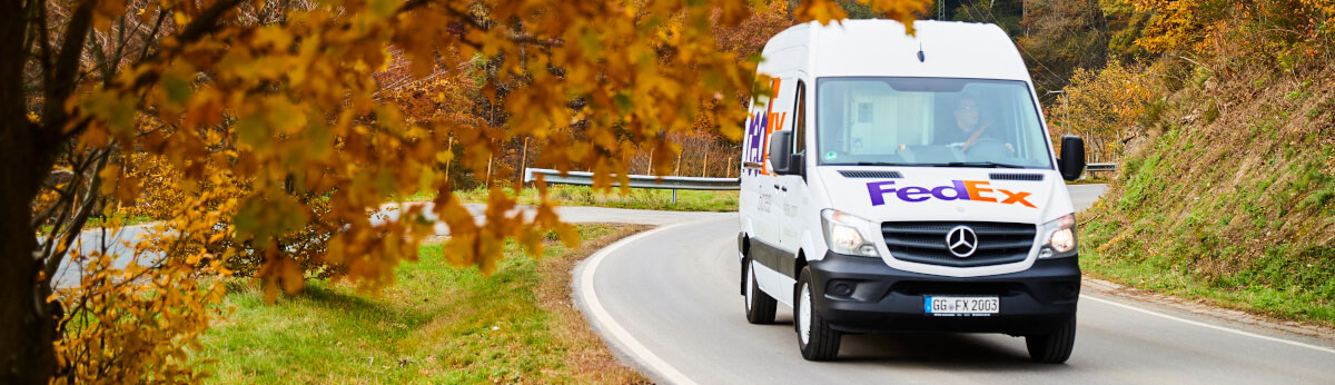 Banner Utama Pengiriman internasional dengan FedEx